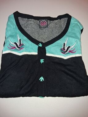 Too Fast Black & Aqua V-Neck Bird Embroidered Cardigan